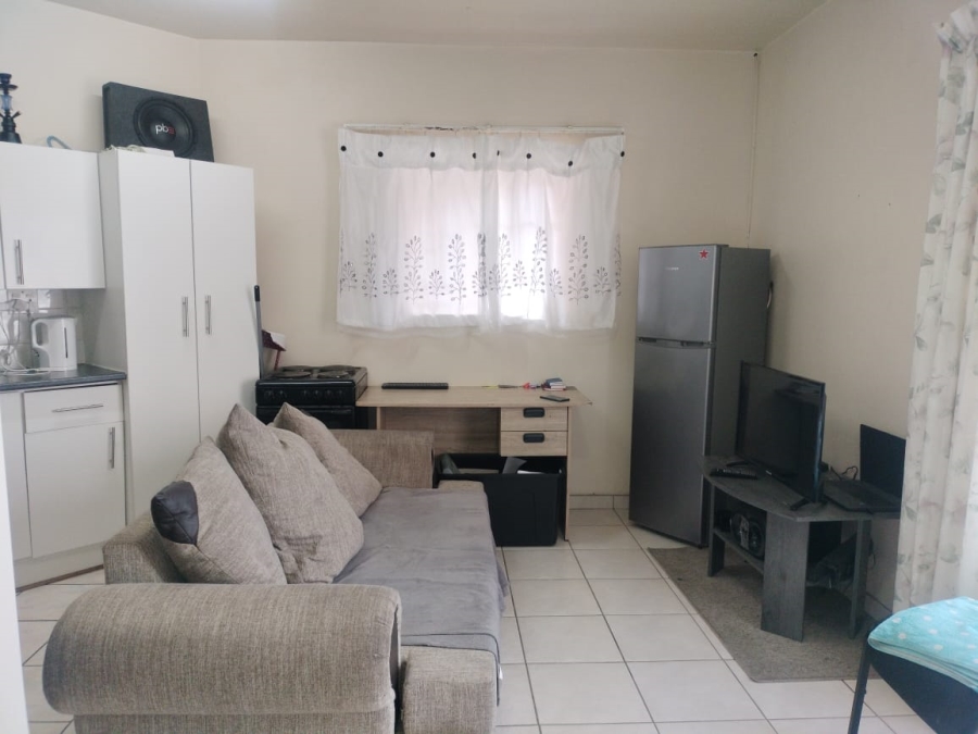 1 Bedroom Property for Sale in Willows Free State